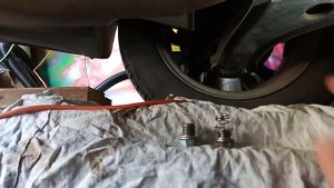 Открутил пробку для слива масла вместе с уплотняющей пружиной на Chevrolet Lacetti! Что делать?