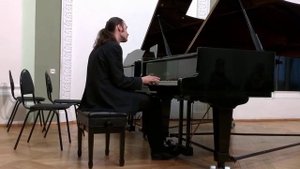 Сен-Санс. Две пьесы из сюиты  "Карнавал животных" (Аквариум, Лебедь) - исп. Евгений Стародубцев