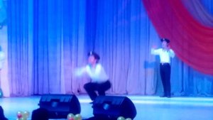 Танец "Яблочко"