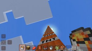 я взорвал гору Диномитов в Майнкрафте