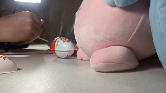 They Unbanned Kinder Eggs? смотреть онлайн