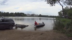 Бесплатный спуск для лодки в центре Конаково