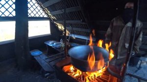 КАК ПРИГОТОВИТЬ ДИКОГО ГУСЯ  , в казане на мангале.