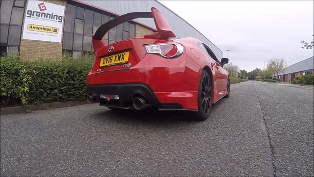 Toyota GT86 & Subaru BRZ Catback Exhaust Soundclip Video from Tuning Developments смотреть онлайн