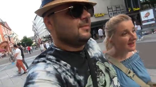 ФРАНКФУРТ Андрей DEZEIT, ДОМ НАОБОРОТ или ДОМ ВВЕРХ НОГАМИ, ЗАМОК ХАЙДЕЛЬБЕРГ, ШТУТГАРТ смотреть онлайн