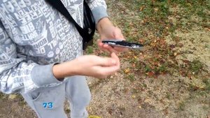 Безумный краш-тест бронированного телефона.