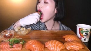 ASMR Salmon_Eat with Boki