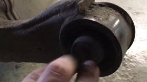 Hyundai Solaris кидает машину