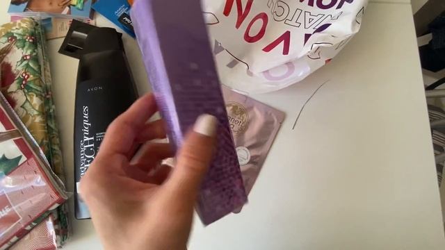 Avon Июнь 2021/Распаковка/Скатерть/Пакет Сюрприз… смотреть онлайн