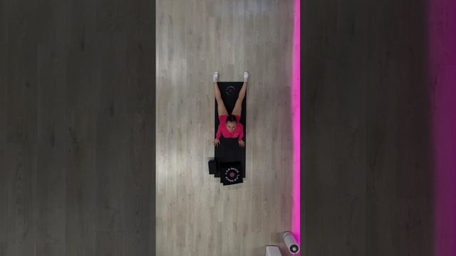 У же завтра наш первый День Рождения студии L.A.B SPACE АЭРОПОРТ! смотреть онлайн