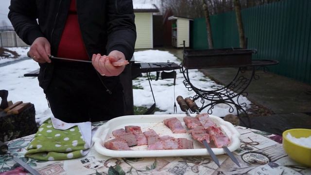 ШАШЛЫК ИЗ БЕЛОГО АМУРА смотреть онлайн