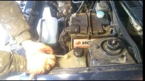 Замена термостата, как выгнать воздушную пробку.