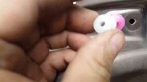 Как снять накладку заднего крыла Ленд Ровер Дискавери 4