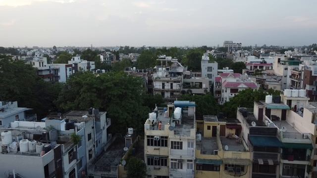 How to use Quick Shots in DJI drones || DJI MINI 2 Quick shots Tutorial смотреть онлайн