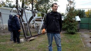 Делаем откатные ворота: 5 Красим, перемещаем к месту установки.