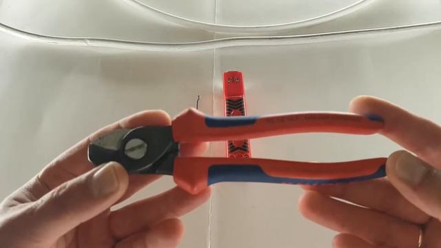 How to choose right stripper and cutters. Какой выбрать кабелерез и съемник изоляции. смотреть онлайн