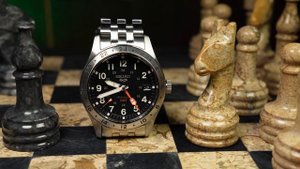 Seiko's Made The Best Affordable GMT On The Mainstream Market.  The Seiko 5 Field Gmt SSK023