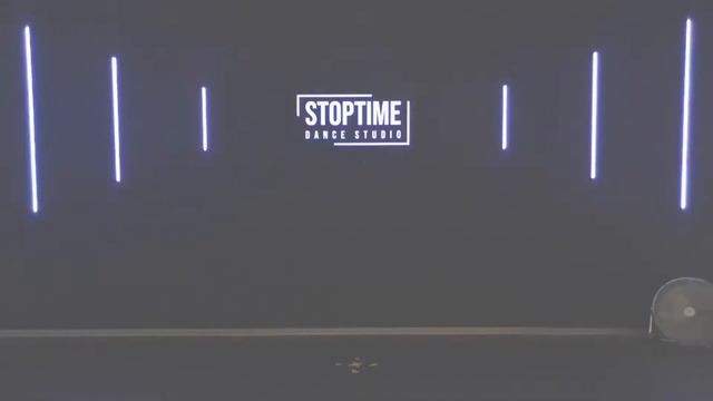 LIQUID STRANGER - PLAY(FT. RAGGA TWINS & JAZMIN) | CHOREOGRAPHY BY JANA KRASOVSKA смотреть онлайн