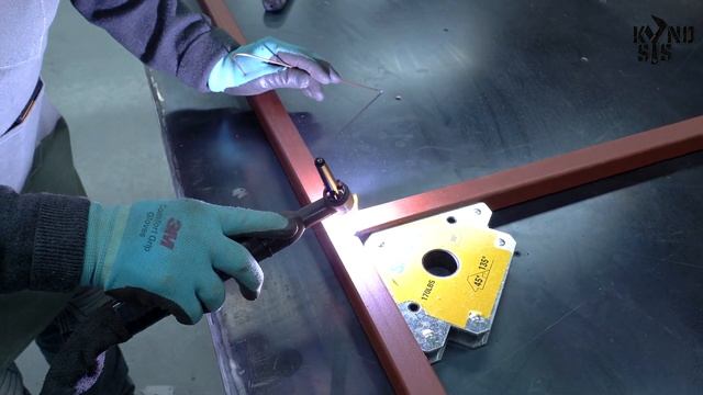 Shelf for Wood Scrap / DIY смотреть онлайн