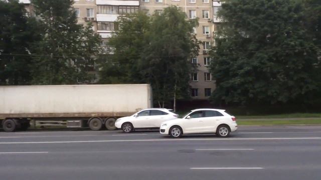 Радужная улица — Печорская улица Больница смотреть онлайн