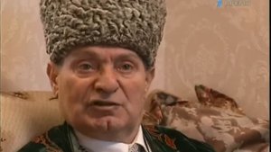 Махмуд Эсамбаев о папахе.