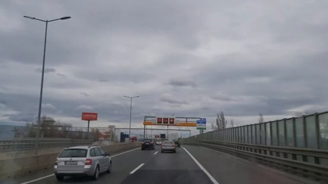 "Австрийский алтаец". Иштиҥ ортозында.Бӱгӱн командировка в Швехат. смотреть онлайн