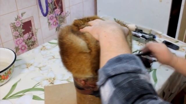 Пошив шапок. Деревянная колода. Утюжка шапки