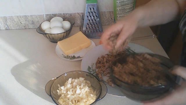 ОЧЕНЬ ВКУСНЫЙ МЯСНОЙ САЛАТ "МУЖСКОЙ КАПРИЗ" смотреть онлайн