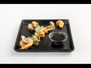 Темпура. Овощи и морепродукты в кляре