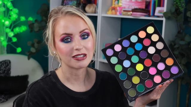 RANKING ALL THE EYESHADOW PALETTES I TRIED IN SUMMER 2023 | Steff's Beauty Stash смотреть онлайн