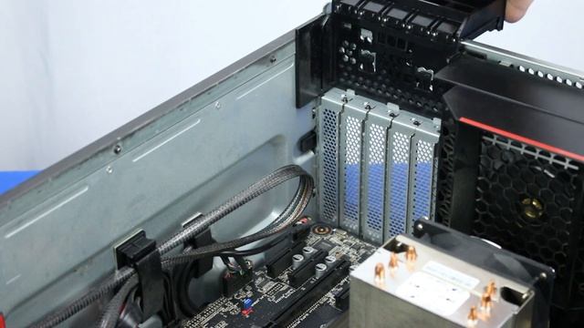 Lenovo Thinkstation P920 Video Card Installation смотреть онлайн