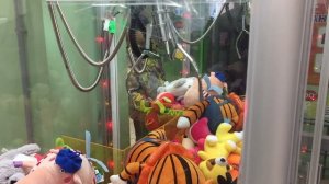 КАК ВЫИГРАТЬ ЛЮБУЮ ИГРУШКУ В АВТОМАТЕ??! #АвтоматчикПатруль