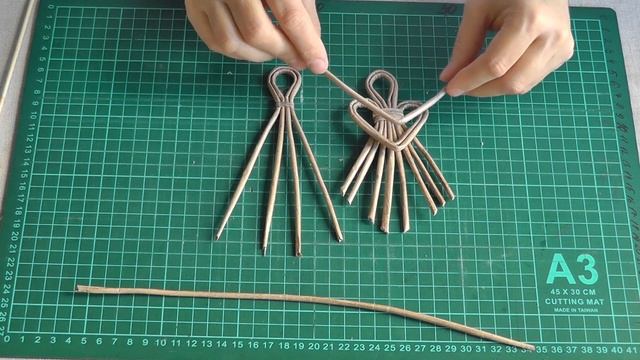 Ангелочек из газетных трубочек. Мастер-класс смотреть онлайн