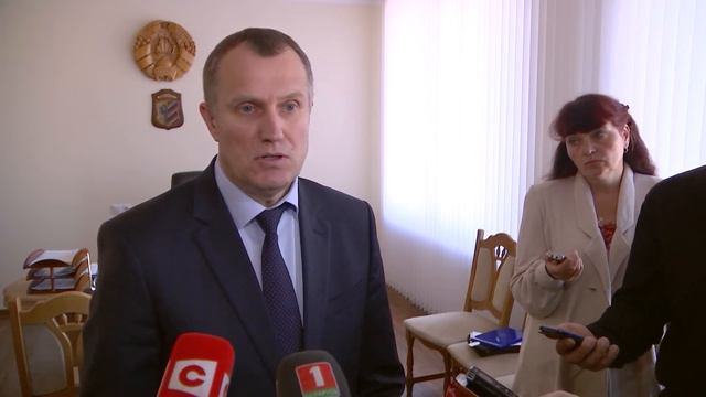 Губернатор встретился с жителями Минской области смотреть онлайн