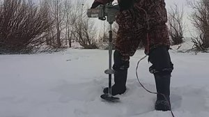 Электробур рыбака