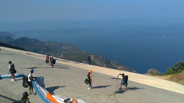 Олюдениз. Гора Бабадаг. Параглайдинг. Стартовая площадка. Июль 2021