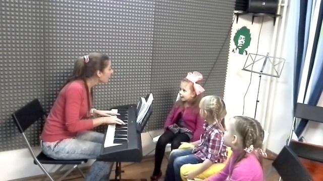 Урок вокала. 4-6 лет.Школа Вокала №1 Светланы Ермоловой смотреть онлайн