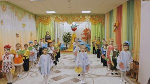 Детская, осенняя песня "Осень постучалась, золотым дождём" 2018г.