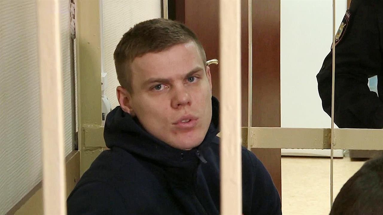 В Пресненском суде Москвы проходят первые слушания по существу в отношении Александра Кокорина и ...