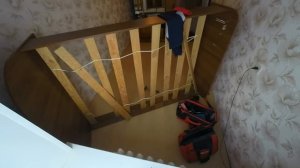 стелим на пол двп под музыку. :)