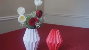 Ваза из бумаги! ОРИГАМИ ВАЗА!