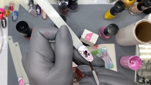 Стемпинг дизайн на типсах. Мастер класс Стемпинг смотреть онлайн