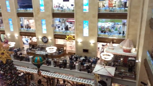 В Москве. Детский Мир. смотреть онлайн