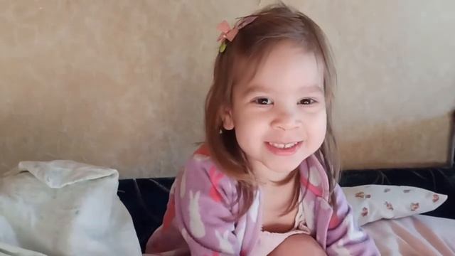 Правильный стишок про КОСОЛАПОГО МИШКУ смотреть онлайн