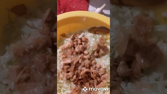 ? Быстрый салат с капустой и куриным мясом... смотреть онлайн