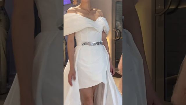 Подборка платьев на выпускной 🤍Новинки которые вы можете успеть забронировать на свой выпускной смотреть онлайн