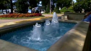 Весёлые фонтанчики! Геленджик. #простымисловами