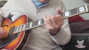 Grote Hollowbody Jazz Guitar