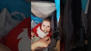 Как кормить грудного ребенка с ложечки