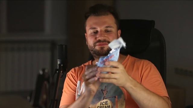 БатлФуд | Мороженное стаканчик Чистая Линия vs Коровка из Кореновки